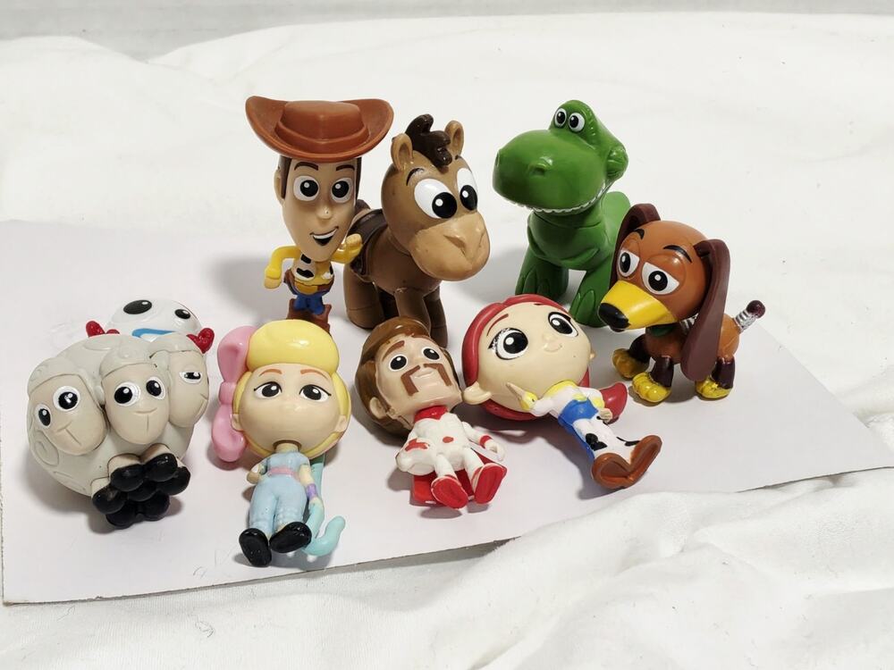 Disney Toy Story 9 Flocked Figures Bo Peep Woody Buzz Forky Rex Jessie Bullseye